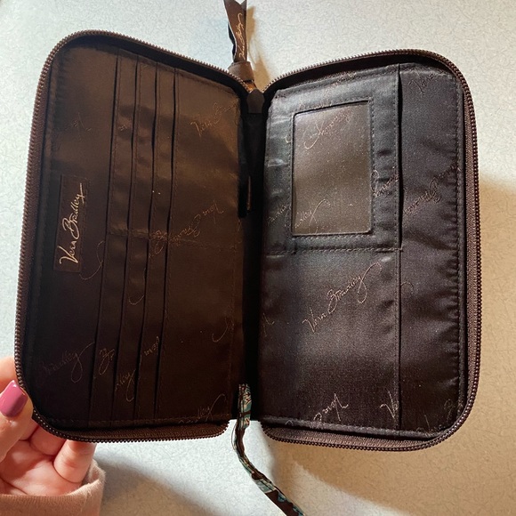 Vera Bradley wallet like new, gently used. - Picture 2 of 2